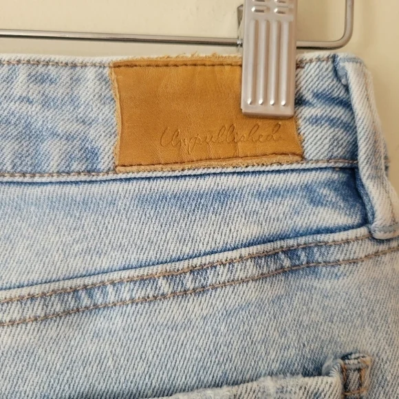 Unpublished Light Wash Debbie Mom Jean High Rise - Picture 7 of 9